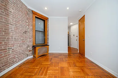796 9th Avenue, #44