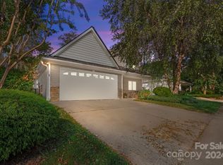 43 Beekeeper Trl, Swannanoa, NC 28778