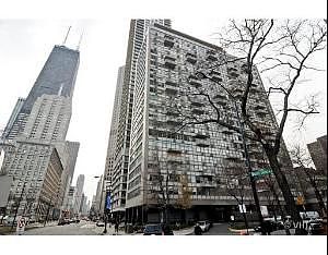 1st image of 1000 N Lake Shore Dr APT 2106