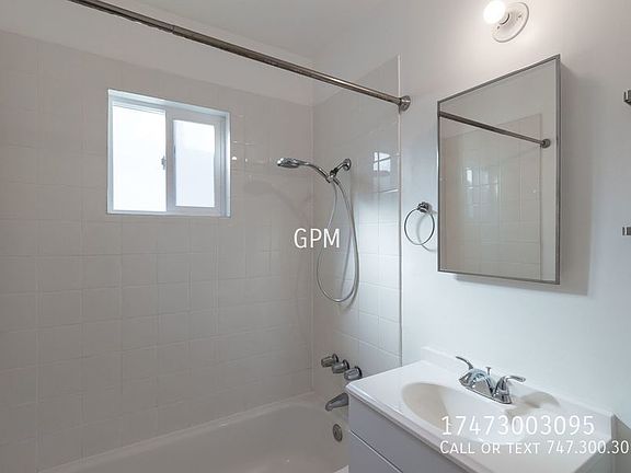 5th image of 425 W Garfield Ave #H