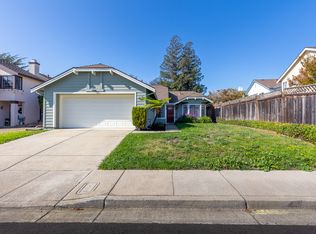 19213 Lakeridge Rd, Castro Valley, CA 94546