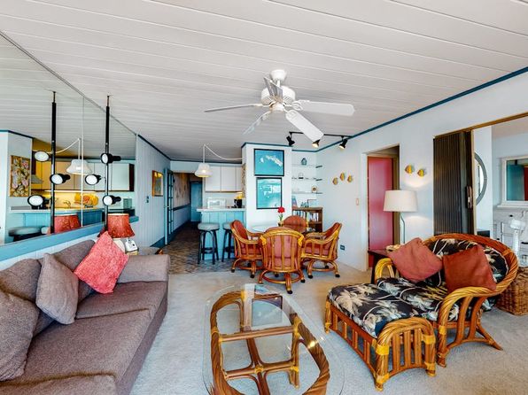 150 Hauoli St APT 208