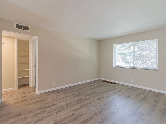 4th image of 1728 E Broadway APT B