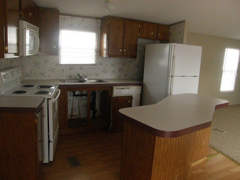 2nd image of 601 NE Flower Mound Rd Lot 239