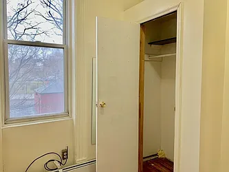 Rented by Empire Deeds LLC 