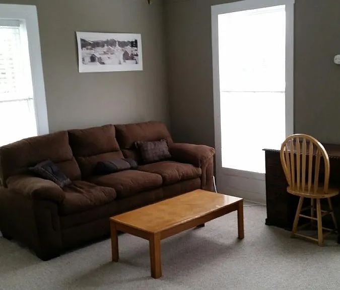 46 Front St #2 — Photo 2