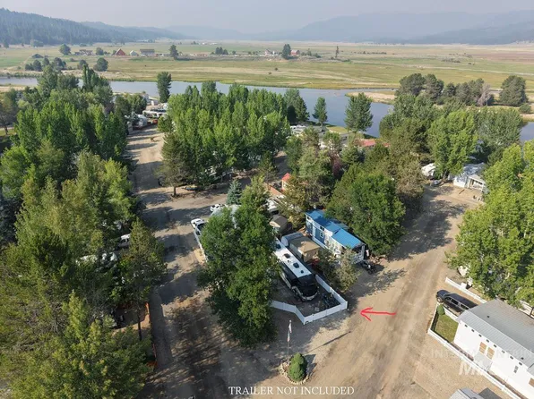 Q 2nd St, Cascade, ID 83611