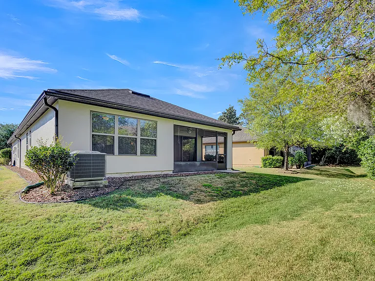 21 Cypress Bay Dr — Photo 31