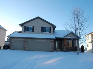 1906 Bernese Pl, Shakopee, MN 55379