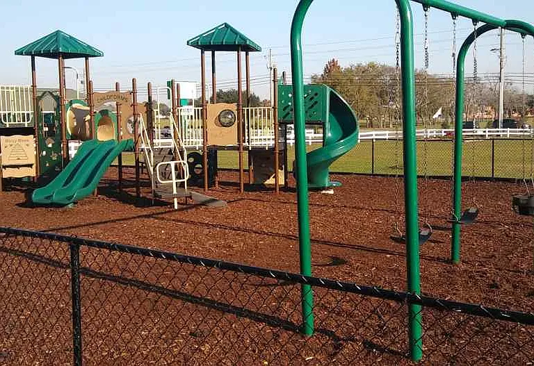Evergreen Estates — Photo 2