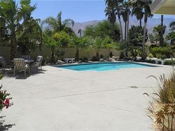 4th image of 1325 E Madero Cir