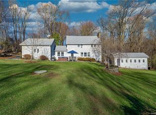 106 Pinesbridge Rd, Ossining, NY 10562