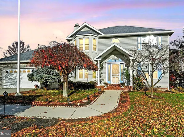 205 Conestoga Ln, Spring Grove, PA 17362