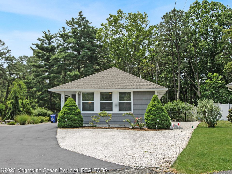 2225 Hovsons Boulevard, Toms River, NJ 08753 Zillow