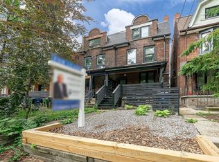 12 Tansley Ave, Toronto, ON M1J1P3