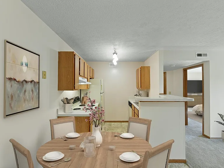 Waterford Pointe — Photo 17