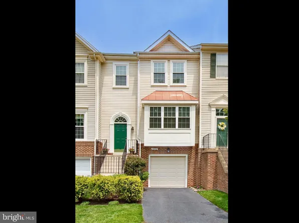 13006 Cobble Ln, Clifton, VA 20124