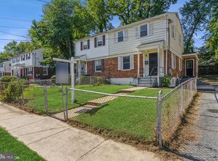 5903 Shoshone Dr, Oxon Hill, MD 20745