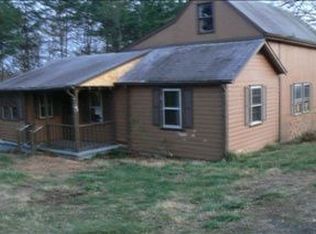 4990 Price Rd, Stoneville, NC 27048