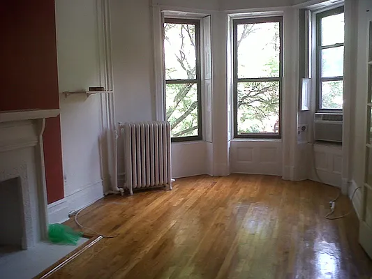 Rented by CNYC Apartments | media 31