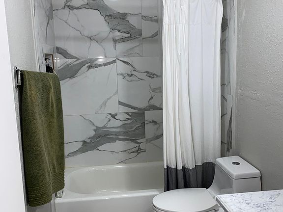 Upgraded bathroom with modern finishes