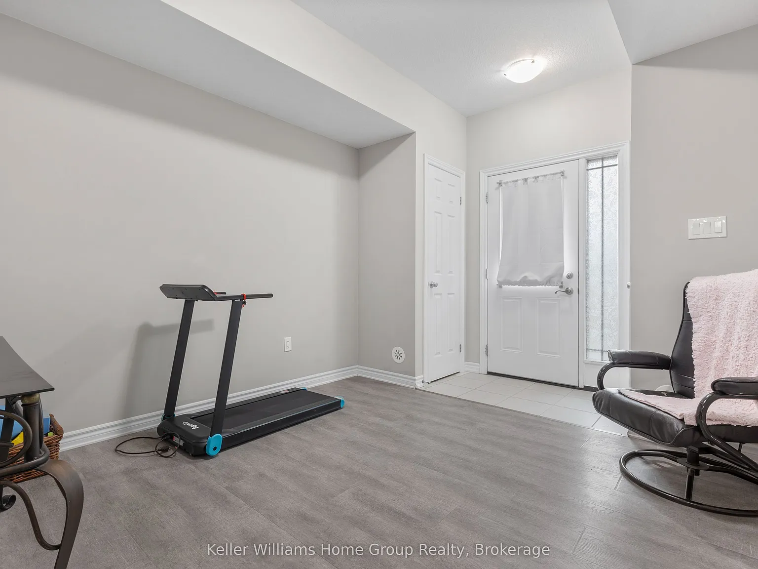 2 bed, $2,900 — Photo 4