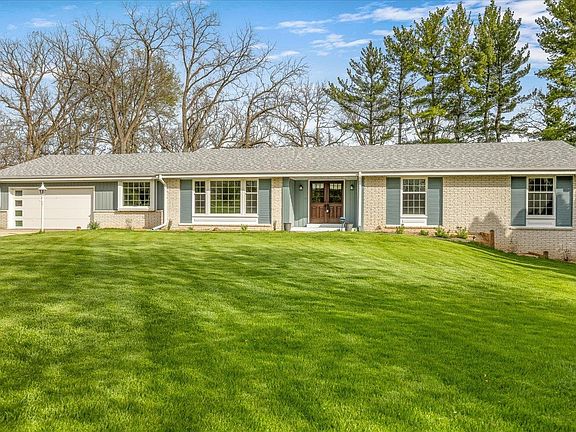 4th image of 2509 Driftwood Ln