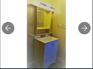 125 Stanford Rd, Lake Jackson, TX 77566