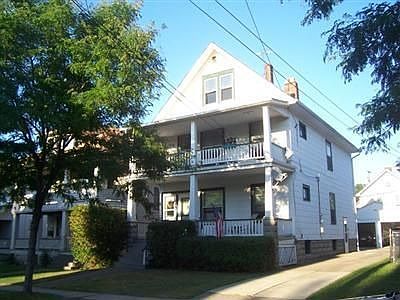 1st image of 1609 Larchmont Ave