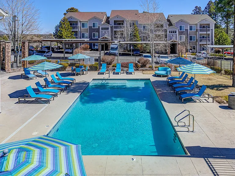 Sterling Pointe — Photo 12