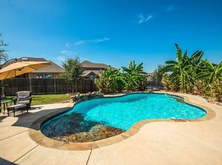 621 Allister Ct, Roanoke, TX 76262