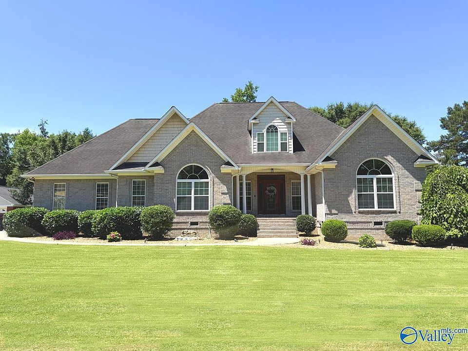 1st image of 2890 Buckhaven Dr