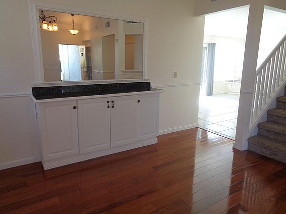 3rd image of 2232 Woodhill Dr
