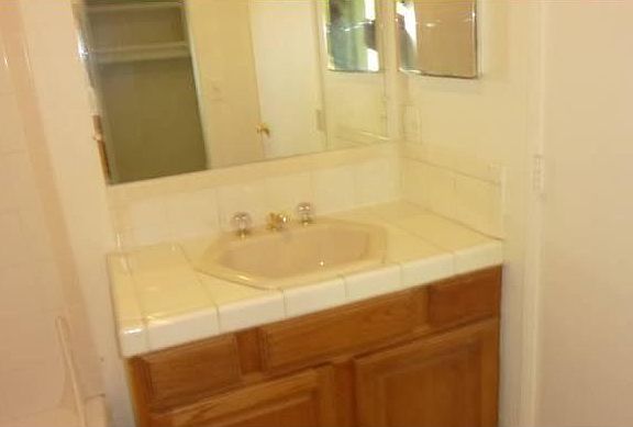Full bath