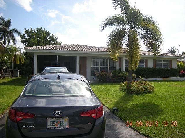 1st image of 3360 NE 19th Ave