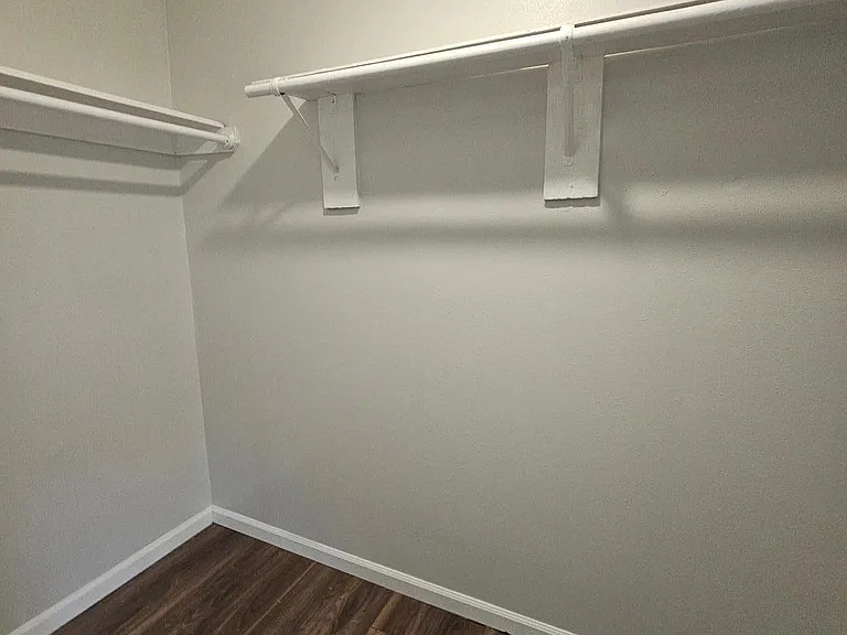 14 Laura Ln — Photo 26