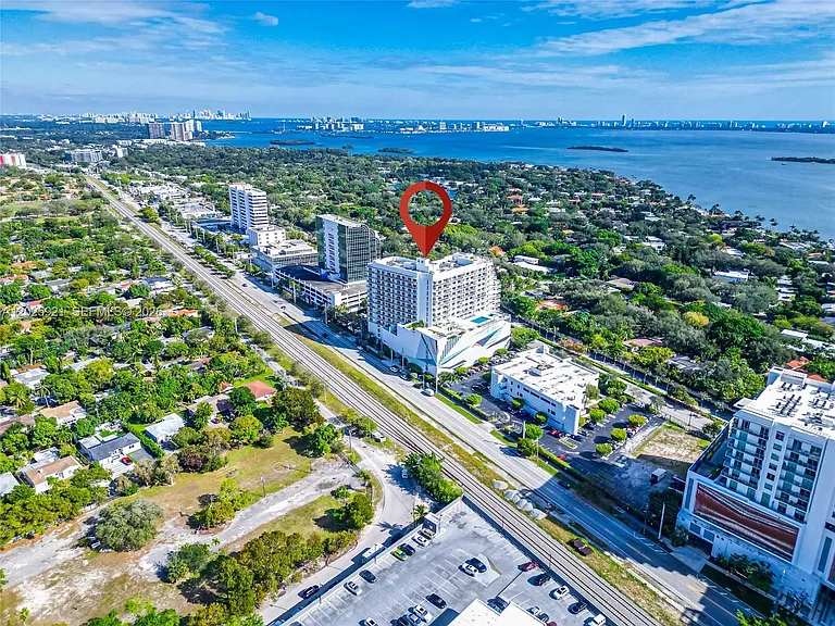 4250 Biscayne Blvd #914 — Photo 16