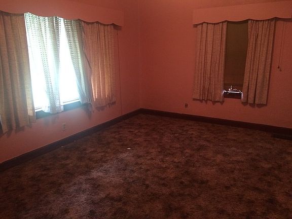 5th image of 1200 Edge Hill Ave