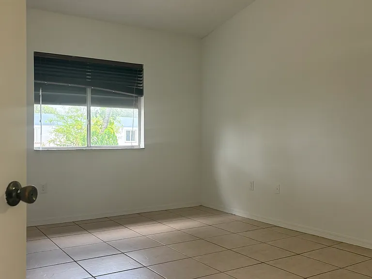 6425 SW 130th Pl #705 — Photo 10