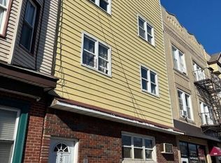 387 Avenue C APT 6, Bayonne, NJ 07002