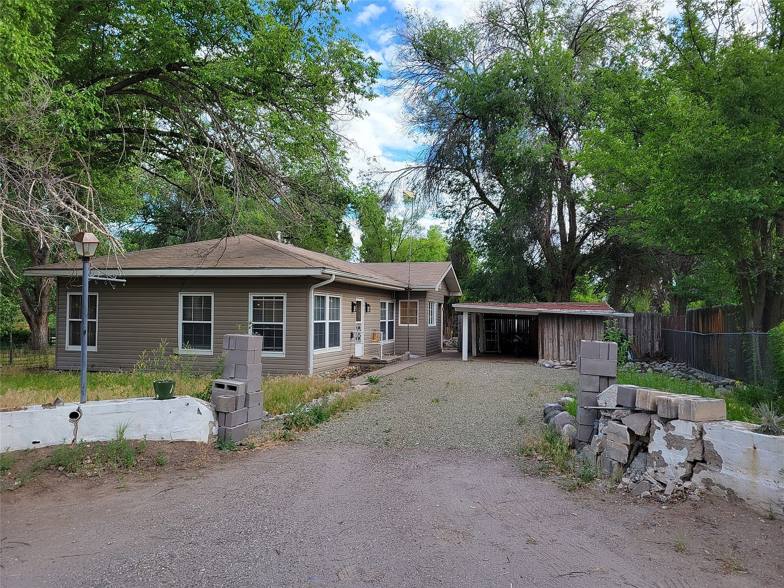 6 Pajarito Loop, Santa Fe, NM 87506 MLS 202402634 Zillow