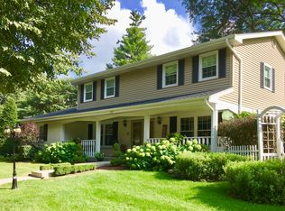 1317 E Campbell St, Arlington Heights, IL