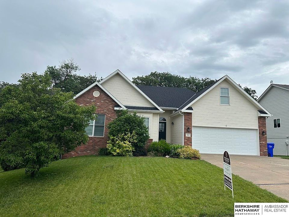 1st image of 812 Southridge Dr