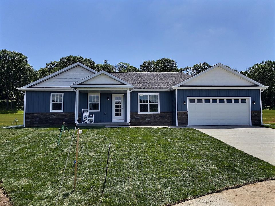 1st image of 2929 Blue Jay Ln