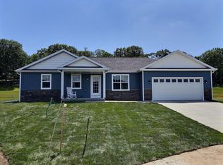 2929 Blue Jay Ln, Portage, WI 53901