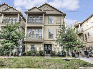 1316 Birdsall St, Houston, TX 77007