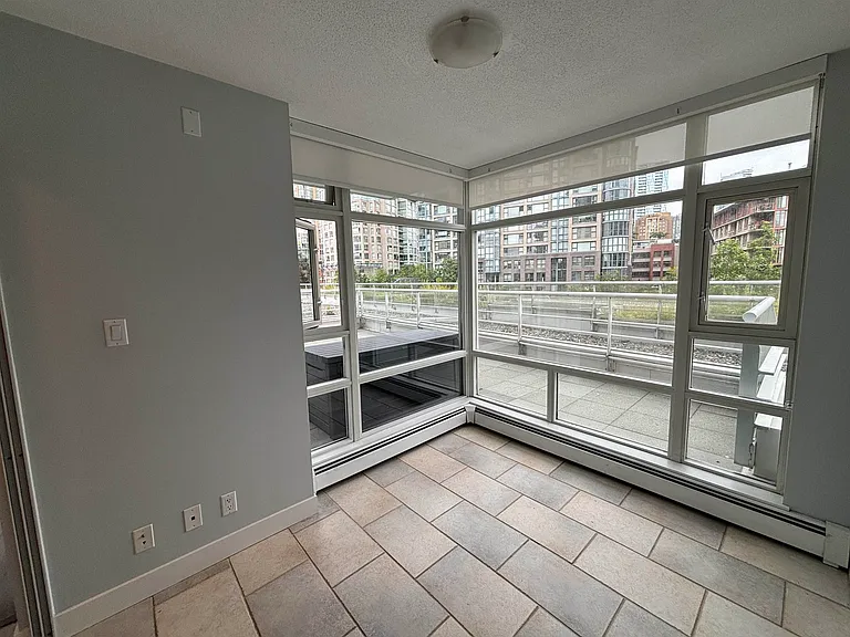198 Aquarius Mews #XX1 — Photo 9