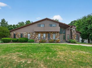 16456 Baywood Ln, Granger, IN