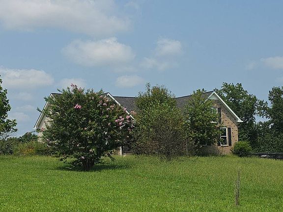 2nd image of 345 Murrell Rd