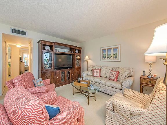 5th image of 3500 Gulf Shore Blvd N APT 208